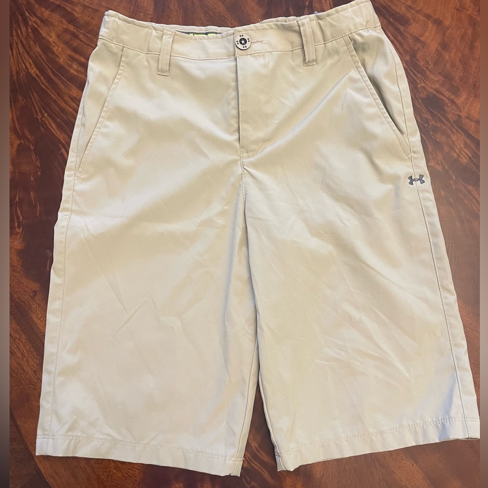 Boys Under Armour khaki shorts, size YL